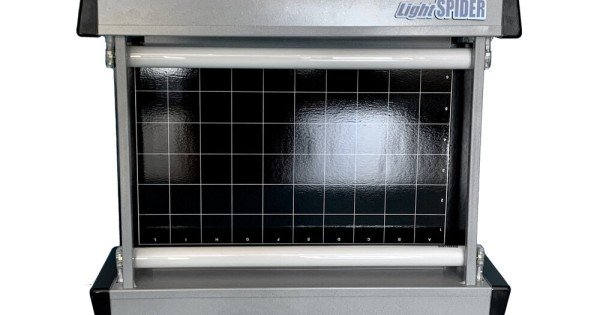 Професионална инсектицидна лампа Лайт Спайдър 1 по HACCP,GMP,IFS, до 120 кв..м. - нечупливи пури — оферта от newfresh.org