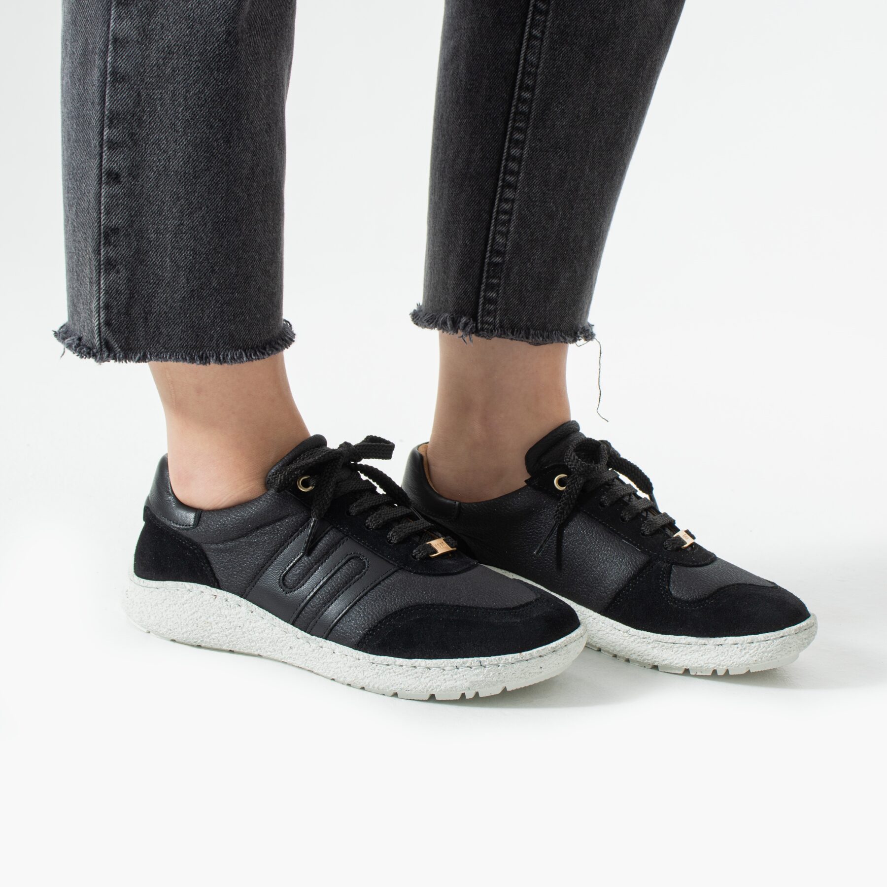 Дамски боси обувки с широка предна част - Onyx — оферта от armadabg.eu