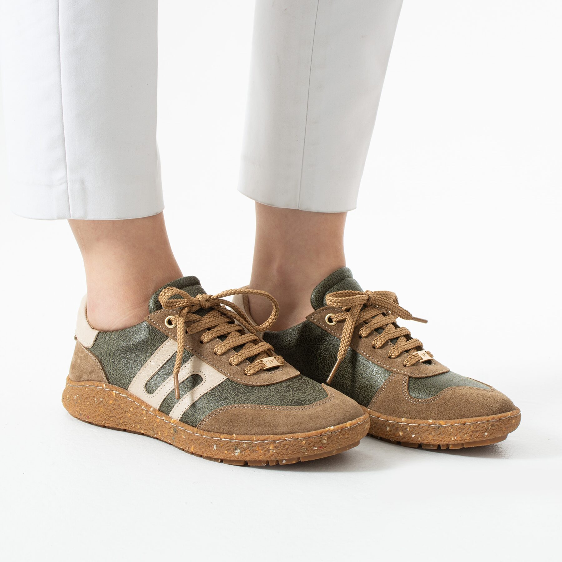 Дамски боси обувки с широка предна част - Forest — оферта от armadabg.eu