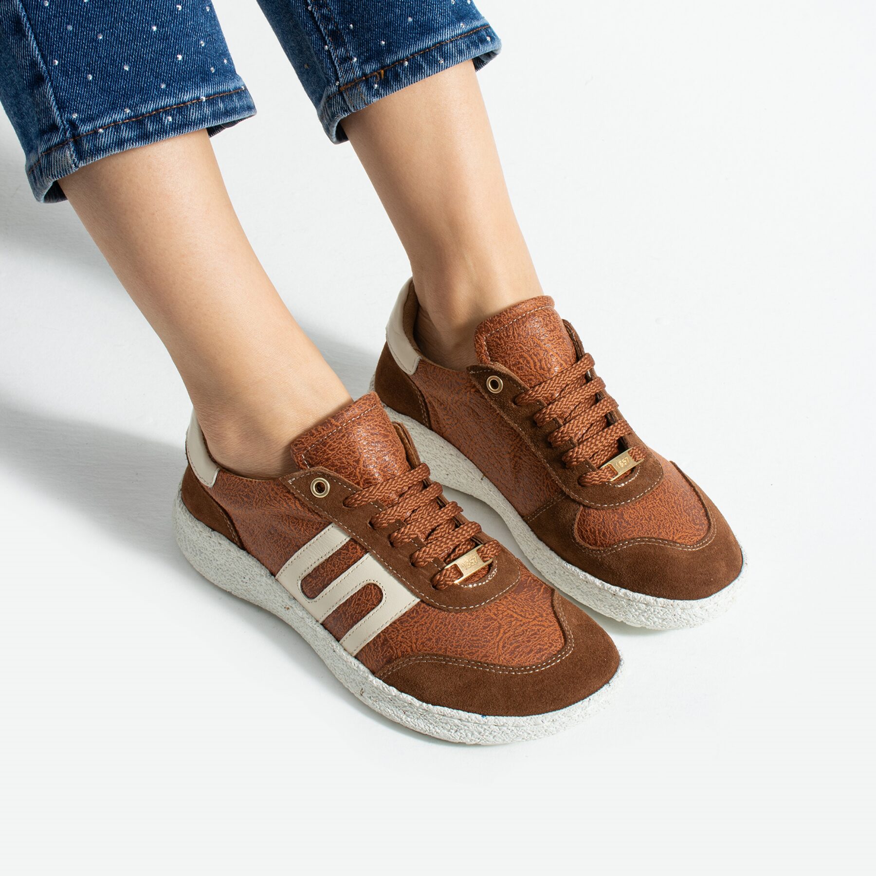 Дамски боси обувки с широка предна част - Clay — оферта от armadabg.eu